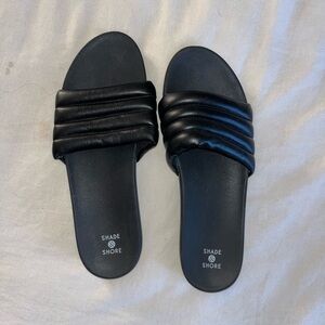 Shade & Shore Black Slide Sandals